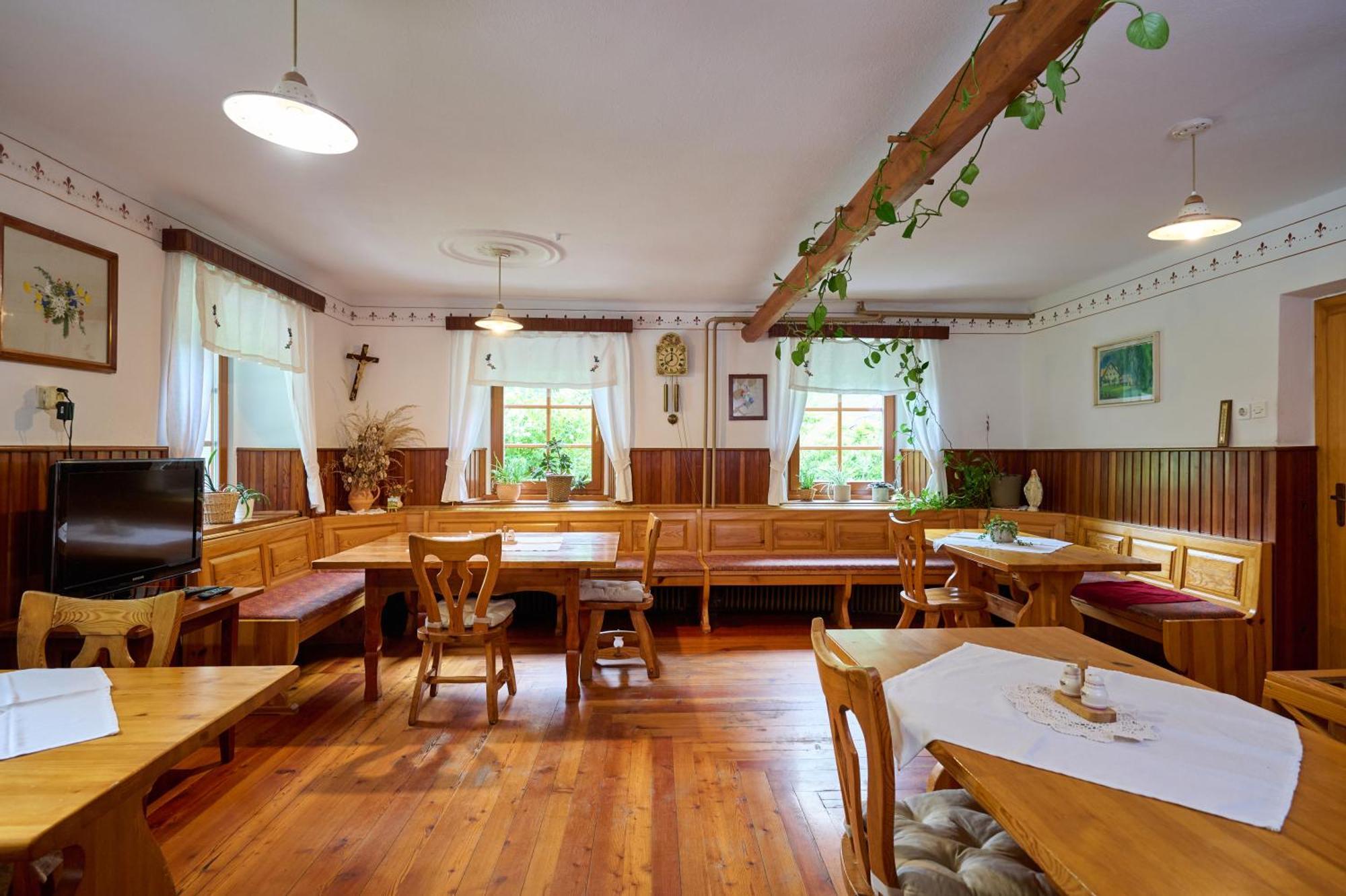 The Farmhouse Bevsek Osep Solčava Екстериор снимка